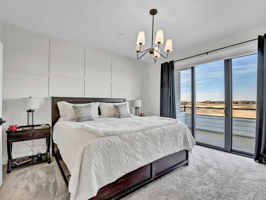 24 Coulee Ridge Drive SW Medicine Hat AB T1B0T3