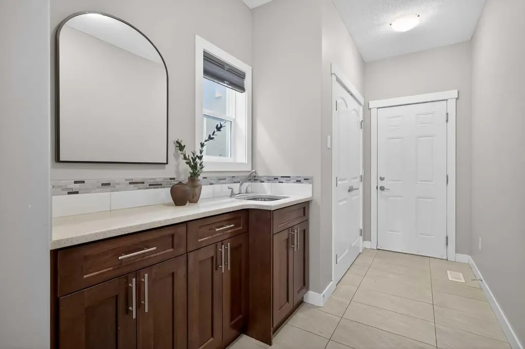 26 Sage Meadows Way NW Calgary AB T3P 0E7