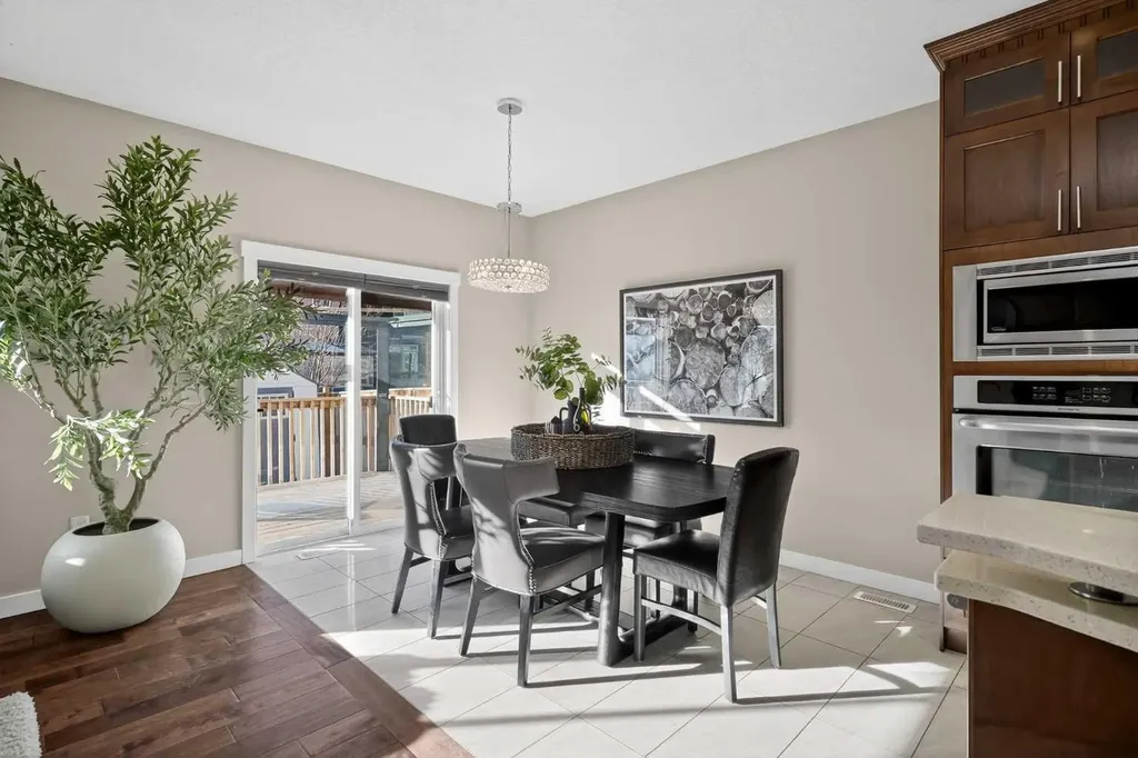 26 Sage Meadows Way NW Calgary AB T3P 0E7