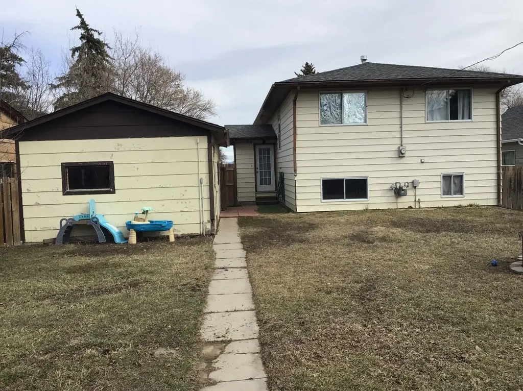 427 4 Street Bassano AB T0J0B0