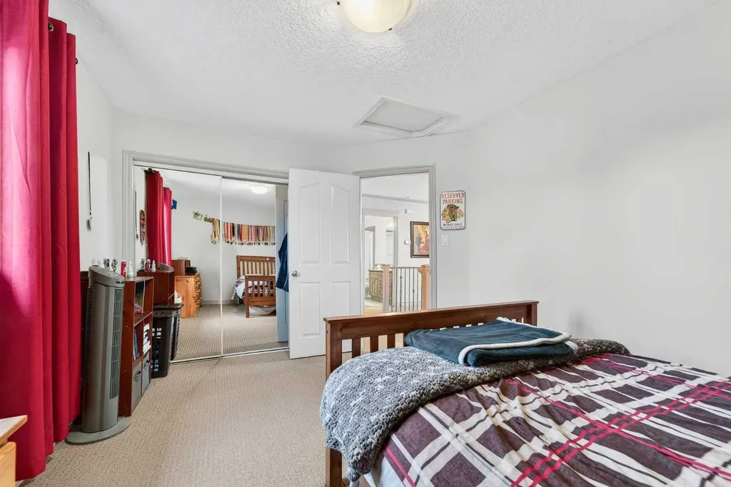 388 Grizzly Crescent N Lethbridge AB T1H 4E6