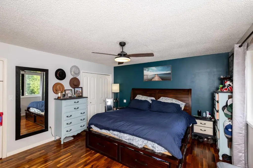 62 Rupert Crescent Red Deer AB T4P 2Z1