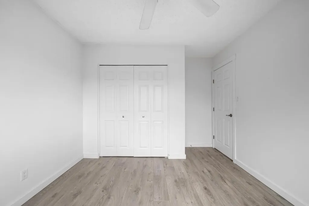 4303A 65 Street Camrose AB T4V3M5