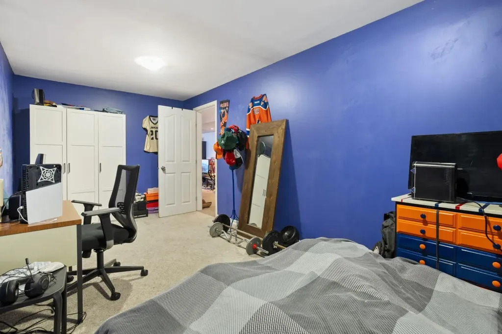 4303A 65 Street Camrose AB T4V3M5