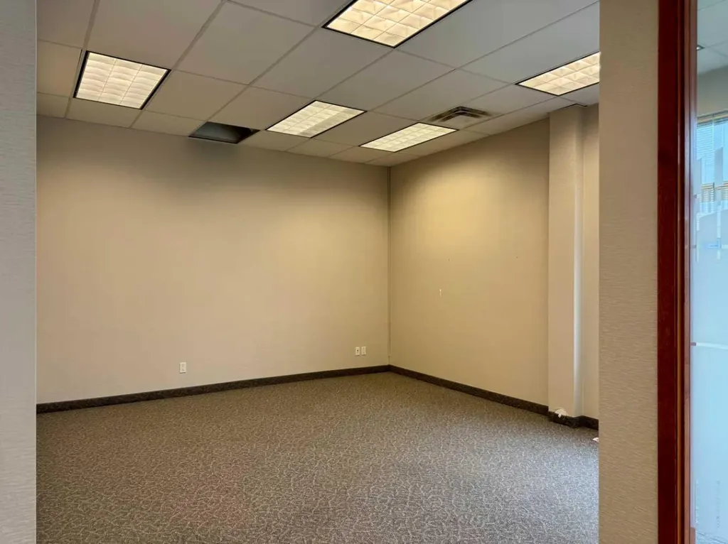 650 South Railway Avenue E Drumheller AB T0J 0Y0