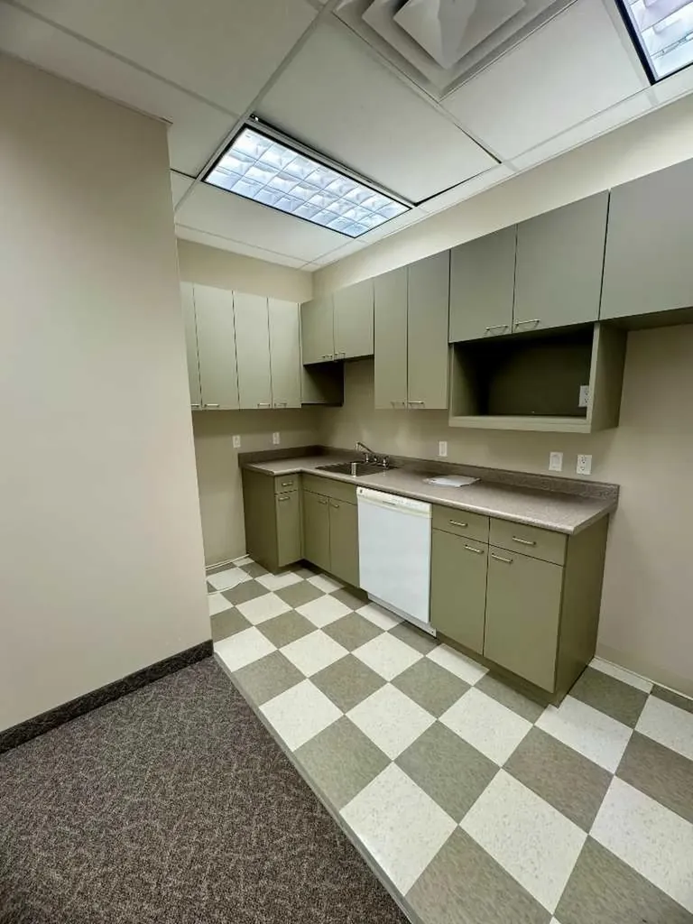 650 South Railway Avenue E Drumheller AB T0J 0Y0