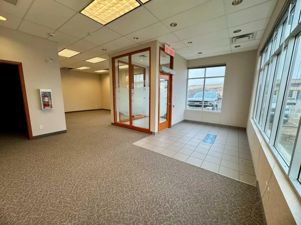 650 South Railway Avenue E Drumheller AB T0J 0Y0