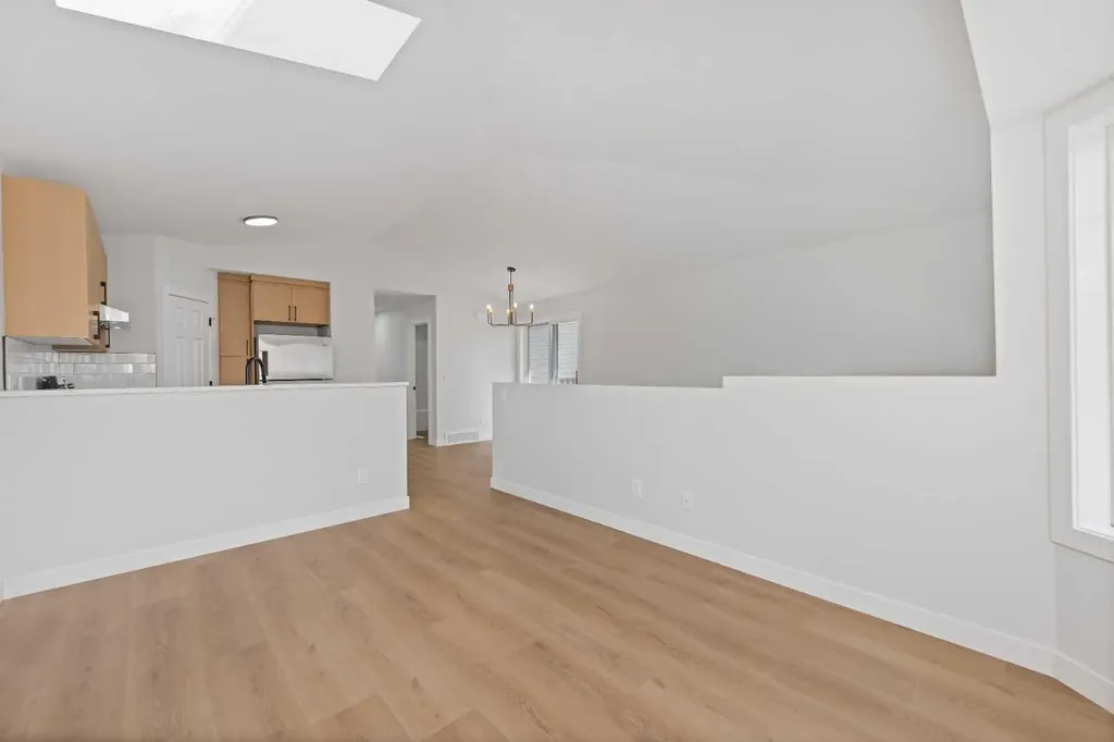 207 Coral Springs Circle NE Calgary AB t3j 3p7