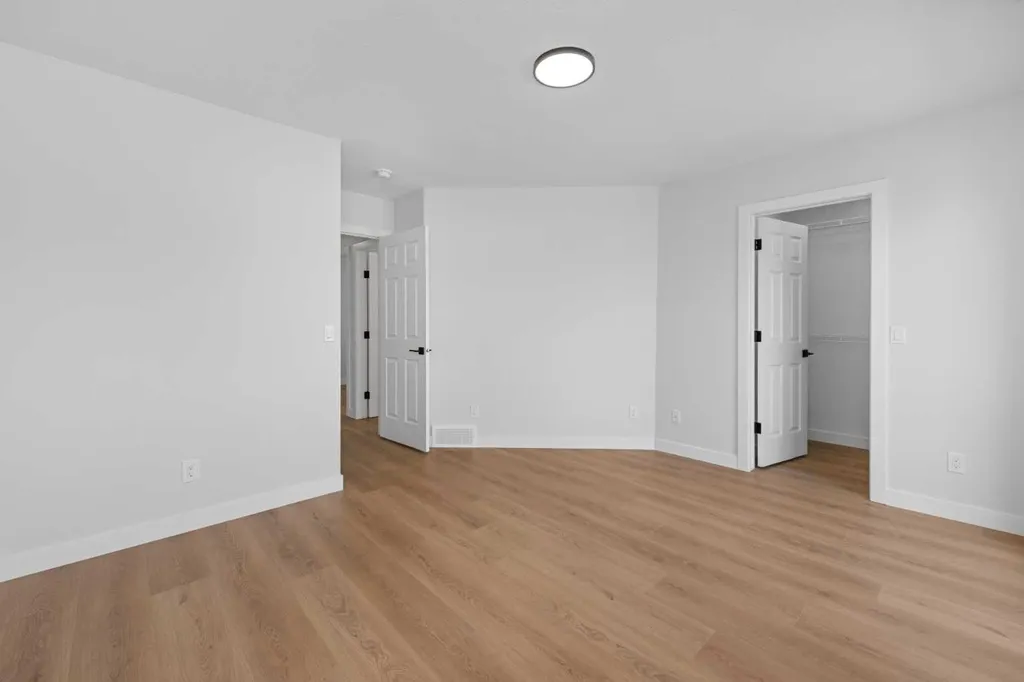 207 Coral Springs Circle NE Calgary AB t3j 3p7