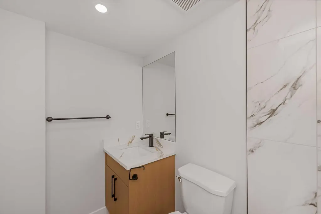 207 Coral Springs Circle NE Calgary AB t3j 3p7