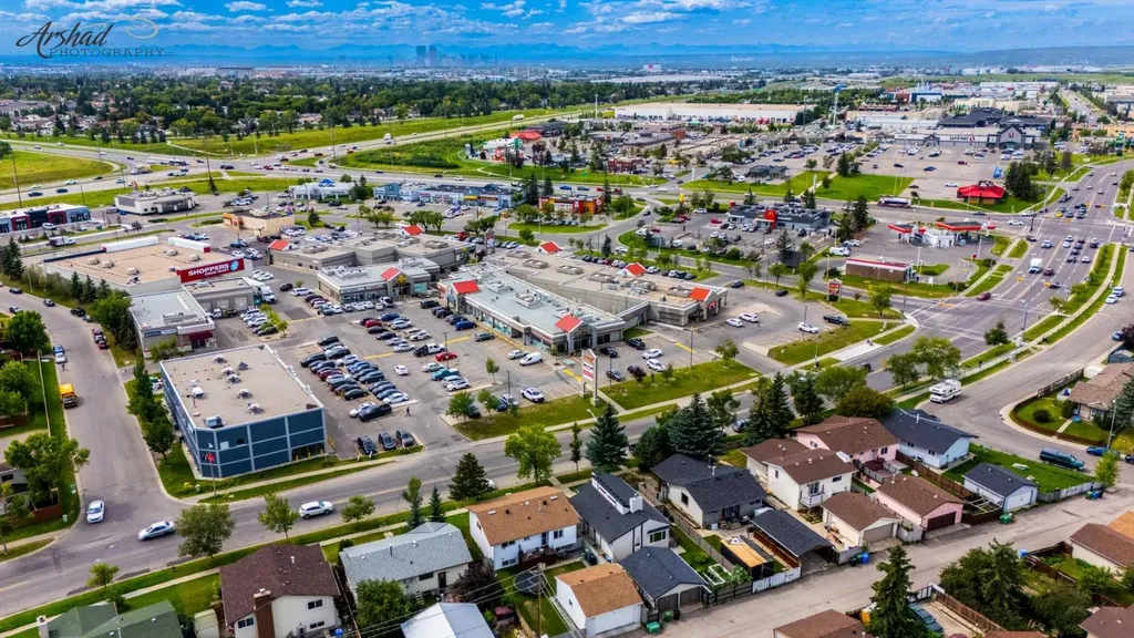 207 Coral Springs Circle NE Calgary AB t3j 3p7