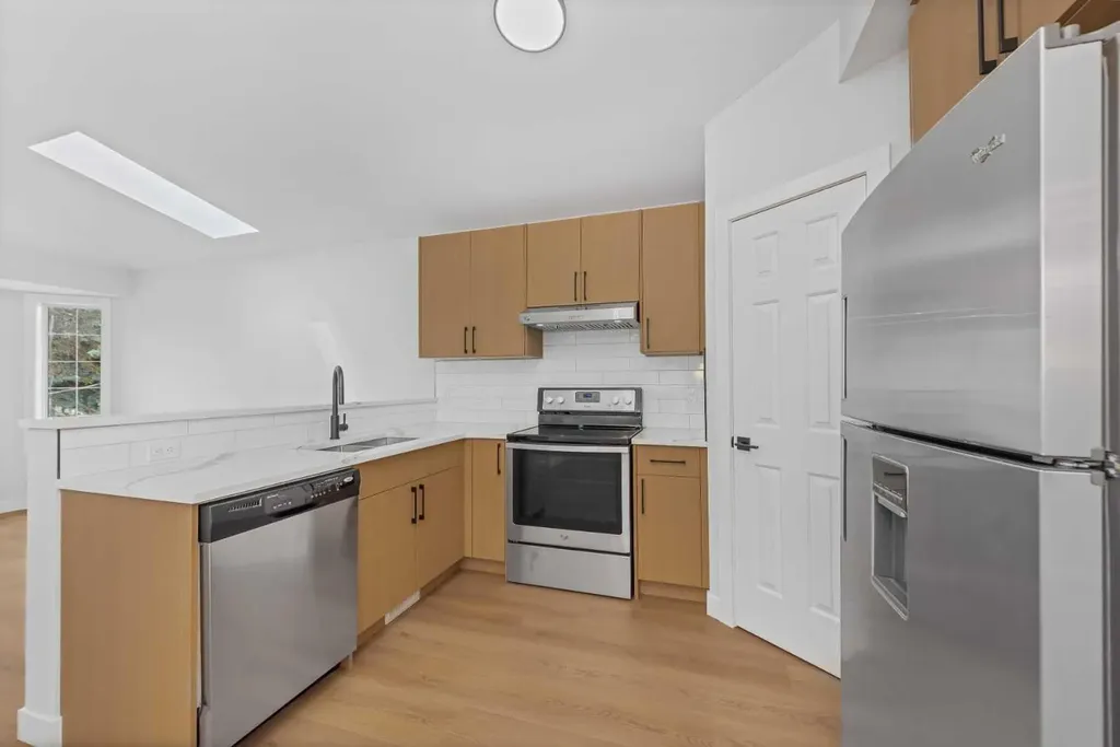 207 Coral Springs Circle NE Calgary AB t3j 3p7