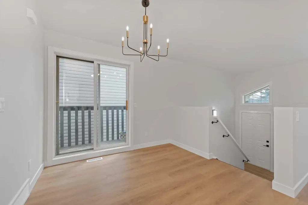 207 Coral Springs Circle NE Calgary AB t3j 3p7