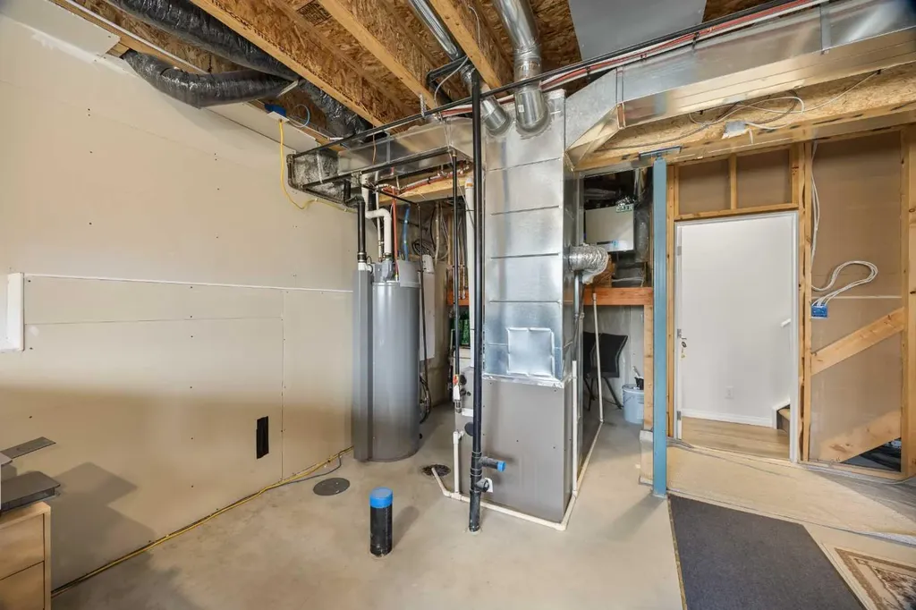 213 Carrington Crescent NW Calgary AB T3P 1R1