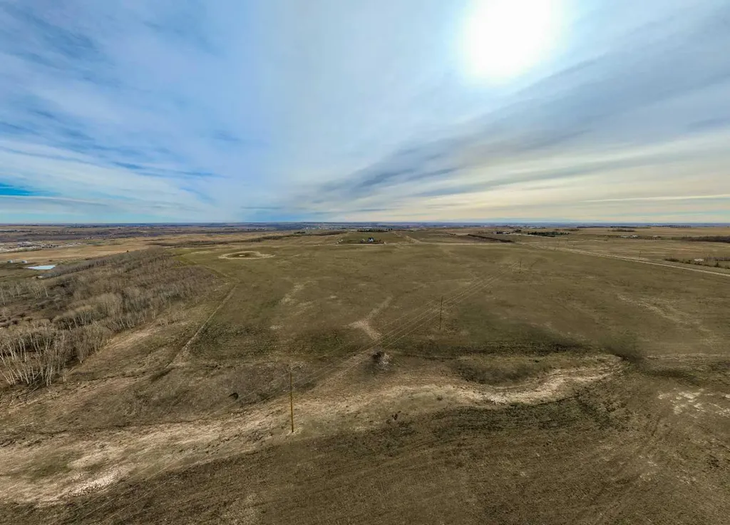 402 Avenue Rural Foothills County AB T1V 2E0