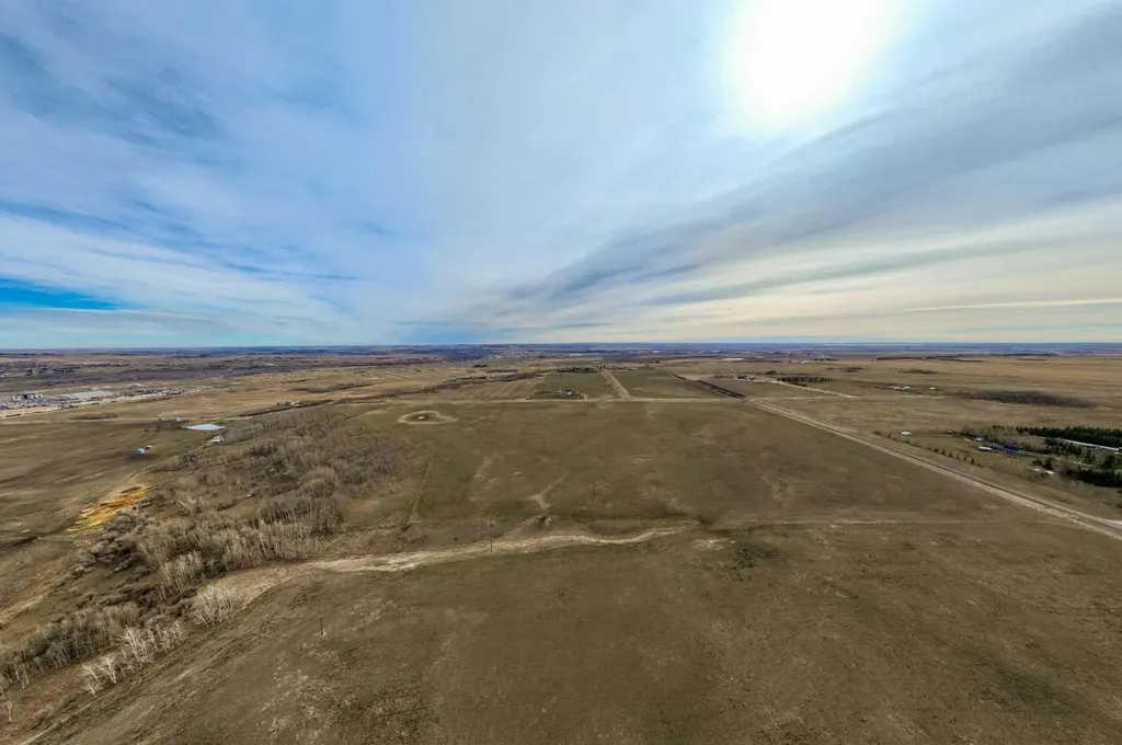 402 Avenue Rural Foothills County AB T1V 2E0