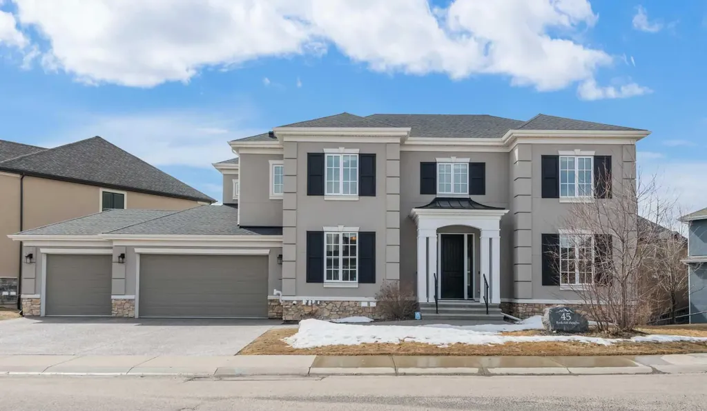 45 Rockcliff Heights NW Calgary AB T3G 0C7