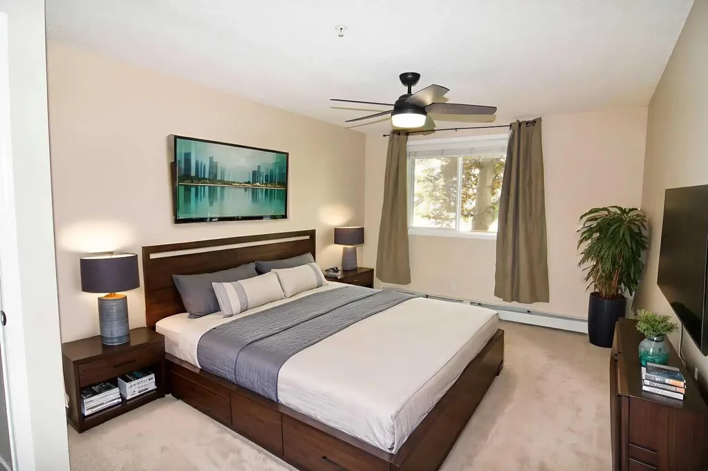 2022 Canyon Meadows Drive SE Calgary AB T2J 7H1