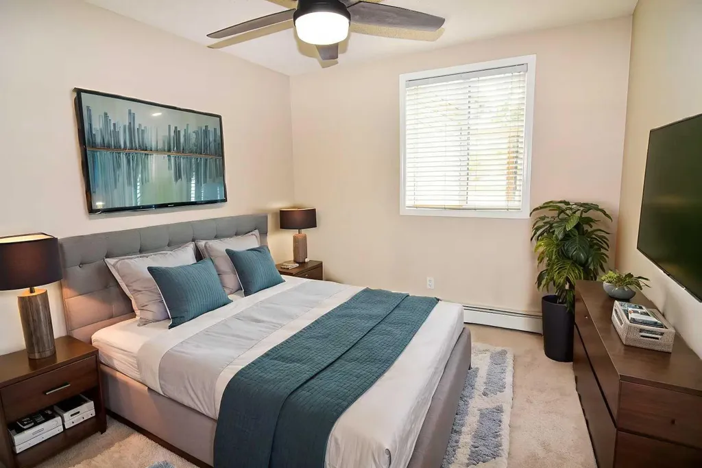 2022 Canyon Meadows Drive SE Calgary AB T2J 7H1
