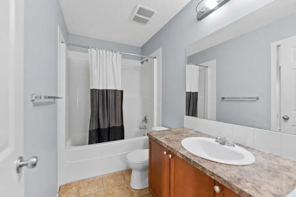 116 Saddlebrook Common NE Calgary AB T3J 5M4