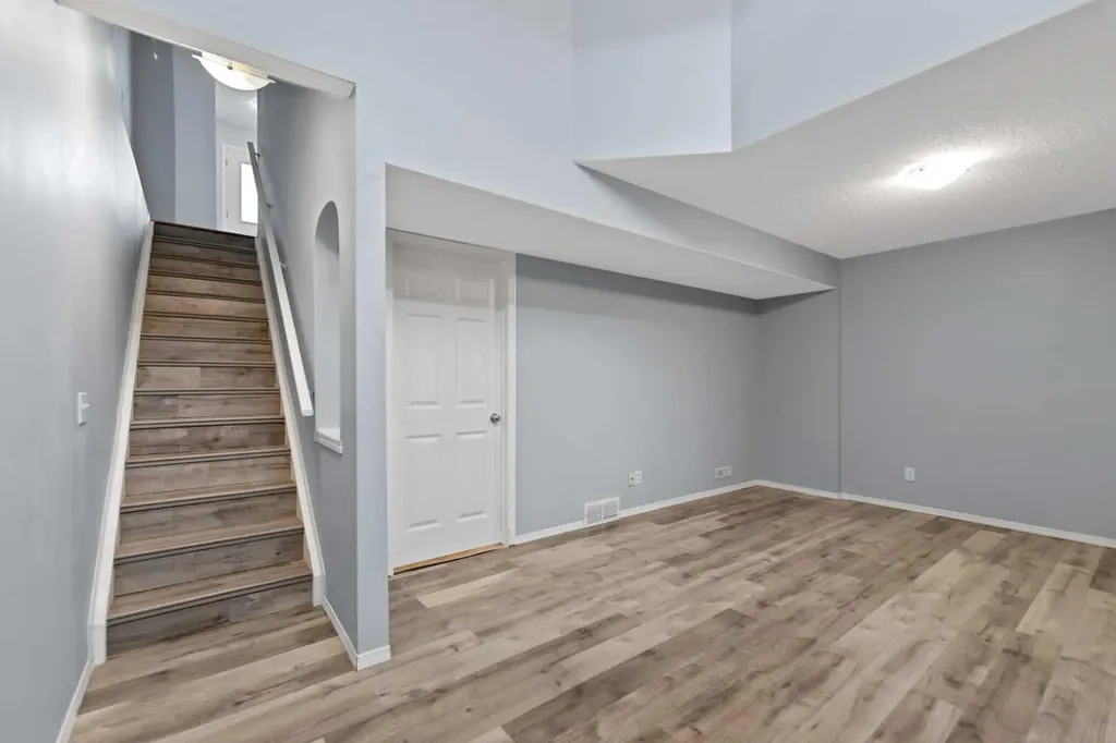 116 Saddlebrook Common NE Calgary AB T3J 5M4