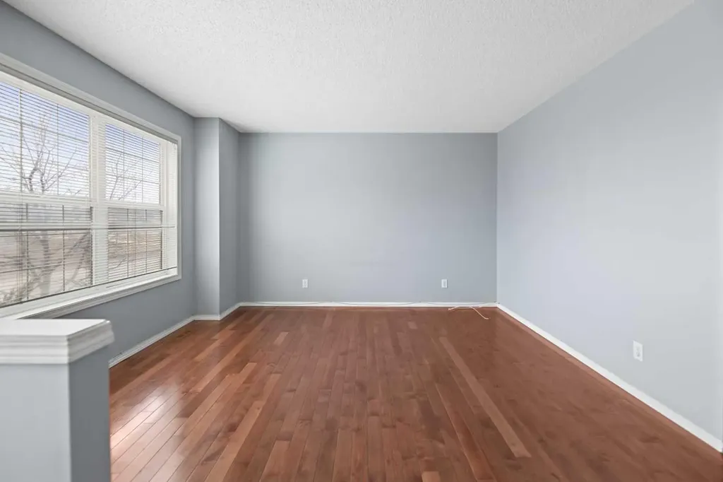 116 Saddlebrook Common NE Calgary AB T3J 5M4