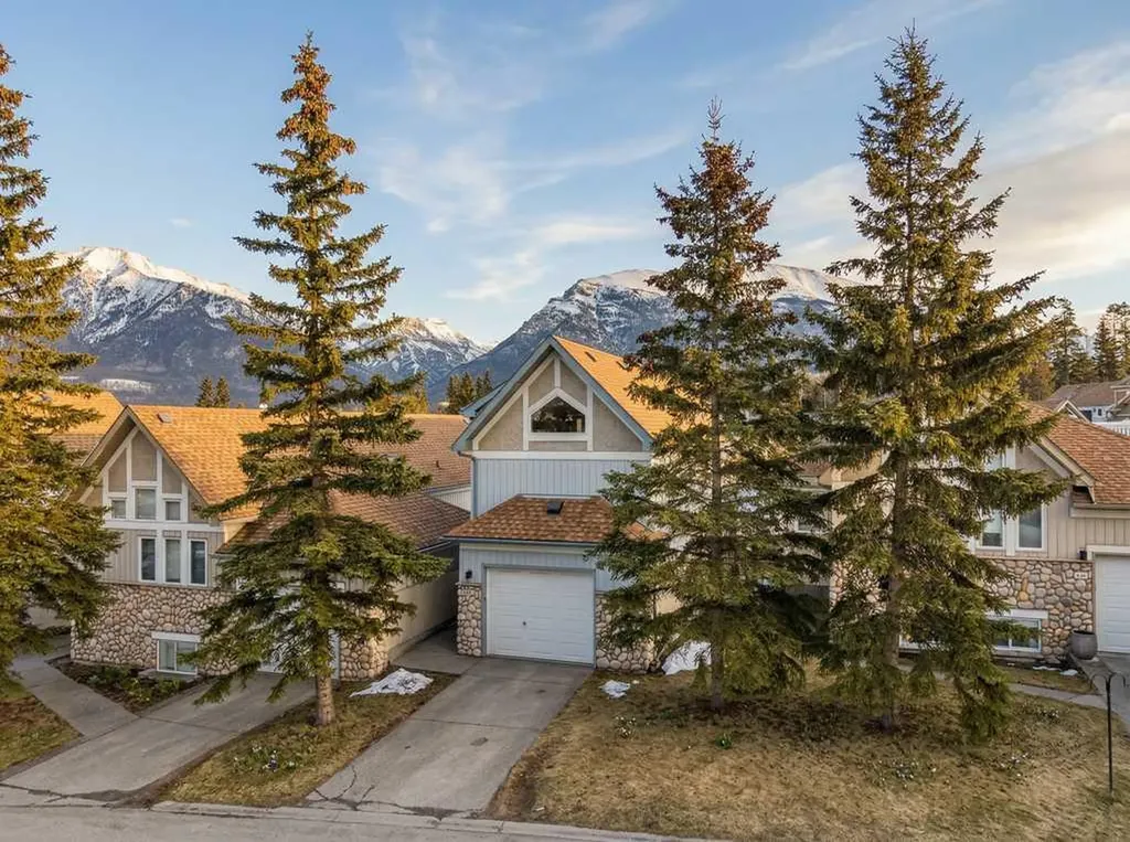 127 Carey Canmore AB T1W 2R3