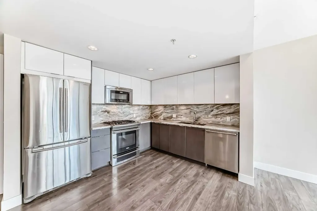560 6 Avenue SE Calgary AB T2G 1K5