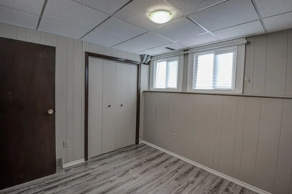 8408 Berkley Road NW Calgary AB T3K 1B4