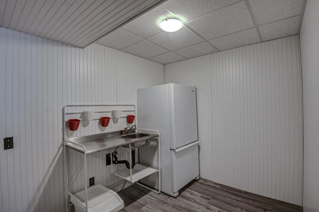 8408 Berkley Road NW Calgary AB T3K 1B4
