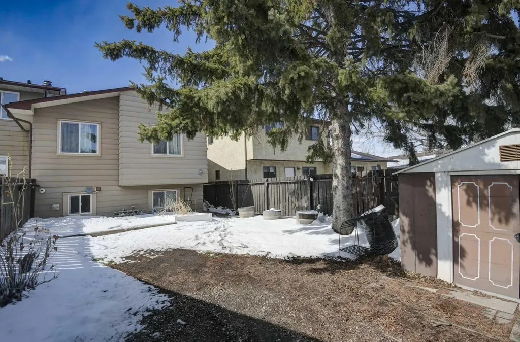 8408 Berkley Road NW Calgary AB T3K 1B4