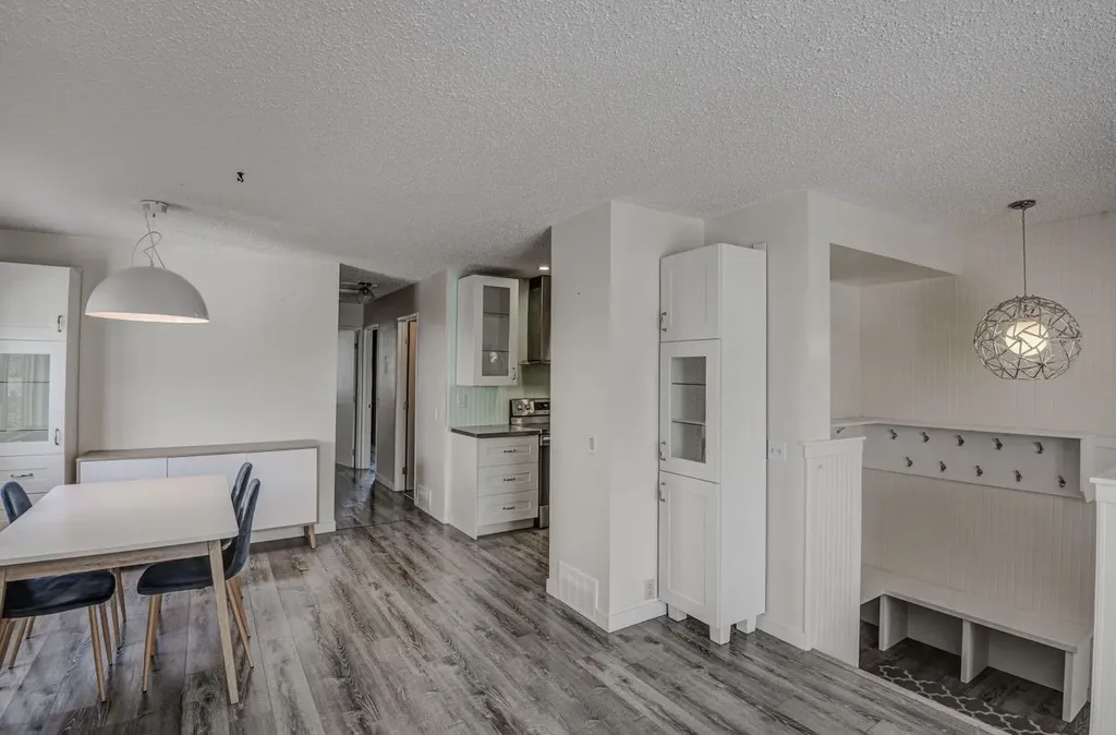 8408 Berkley Road NW Calgary AB T3K 1B4