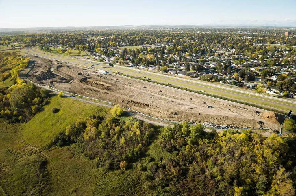9400 Blackfoot Trail SE Calgary AB T2J 0T2