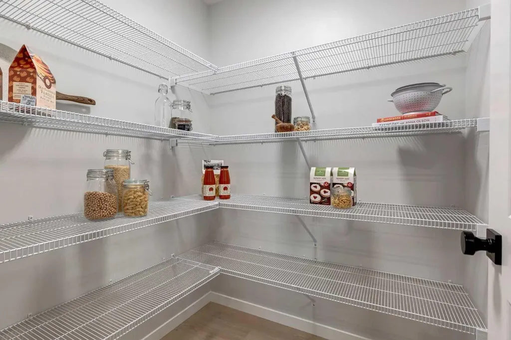 9400 Blackfoot Trail SE Calgary AB T2J0T2