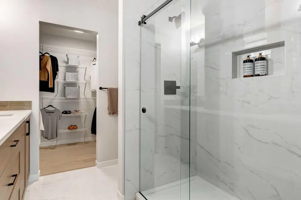 9400 Blackfoot Trail SE Calgary AB T2J0T2