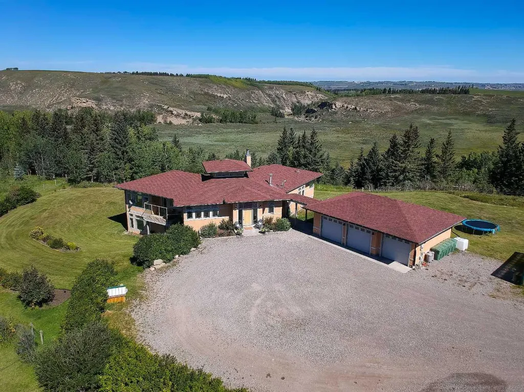 254069 Towers Trail Rural Rocky View County AB T4C 2A3