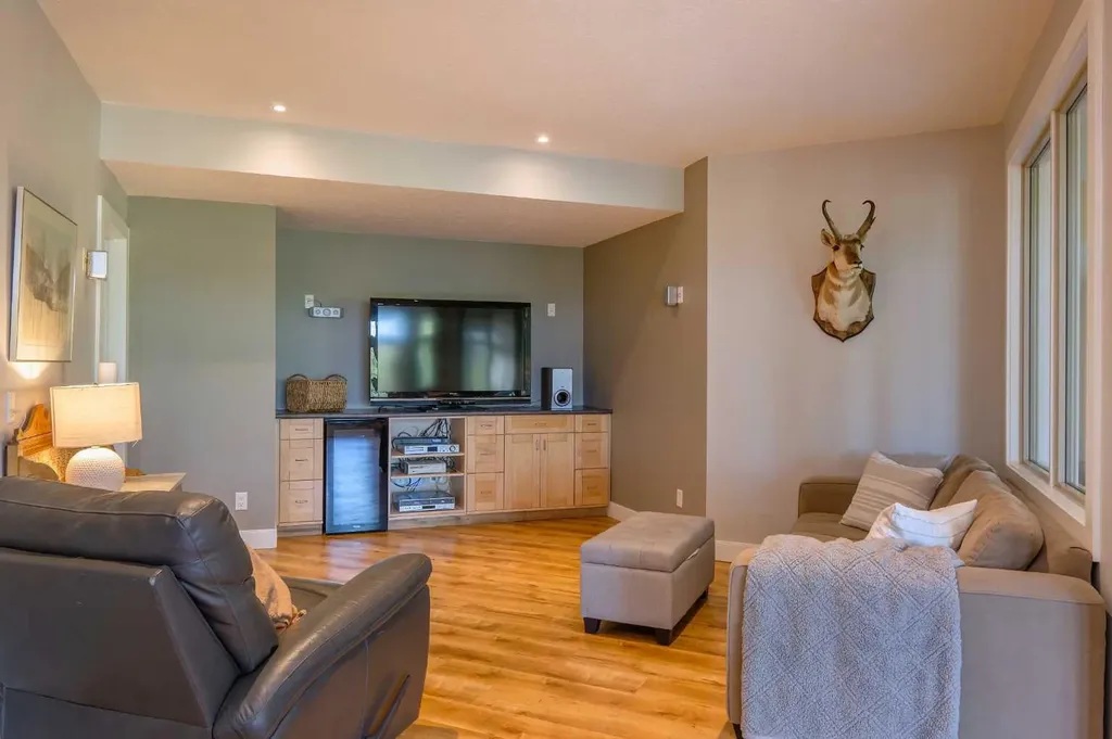 254069 Towers Trail Rural Rocky View County AB T4C 2A3