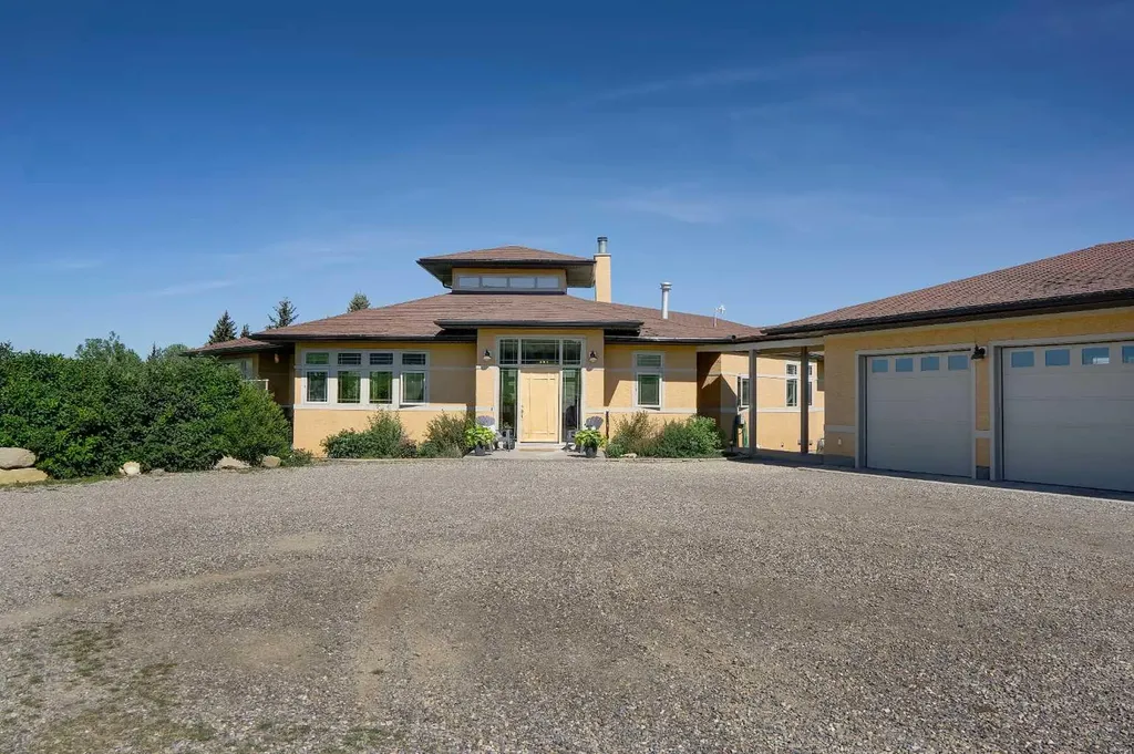 254069 Towers Trail Rural Rocky View County AB T4C 2A3