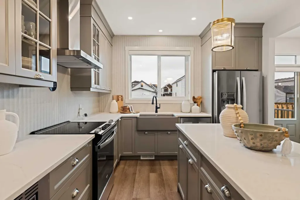 193 Silver Spruce Road SW Calgary AB T2X 6L3