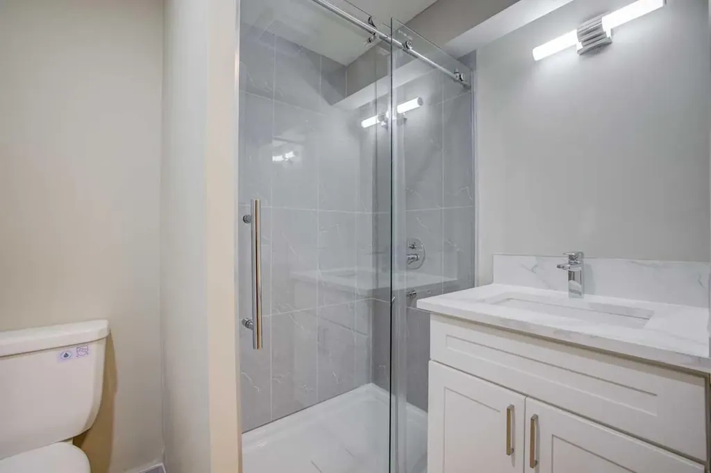 171 Erin Woods Drive SE Calgary AB T2B 2V7