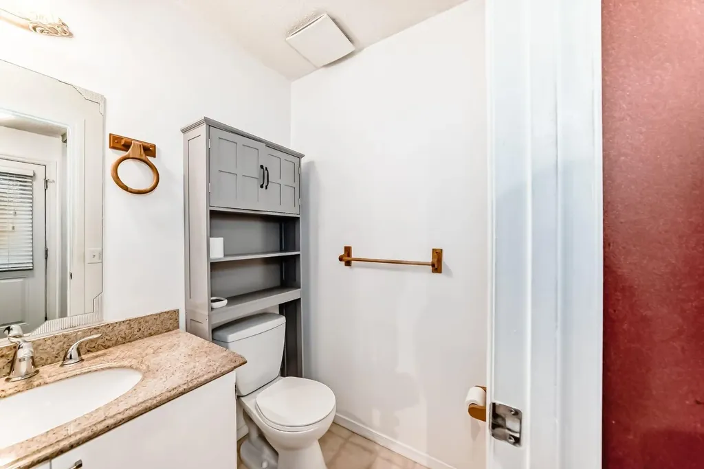 255 Falshire Way NE Calgary AB T3J 2B3