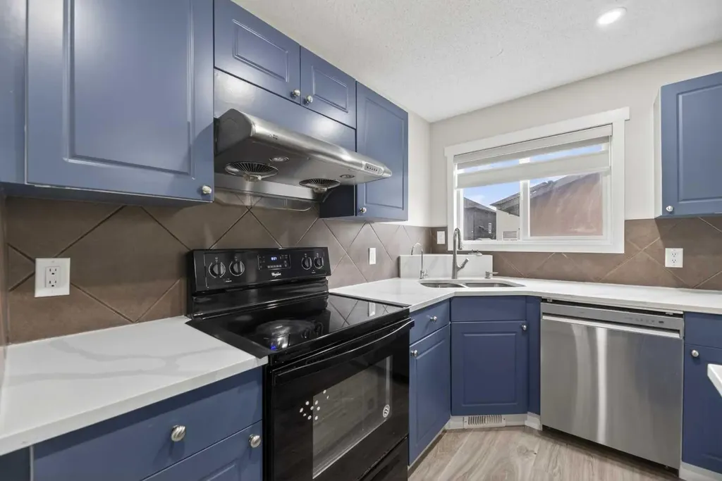 8474 Saddleridge Drive NE Calgary AB T3J5H8