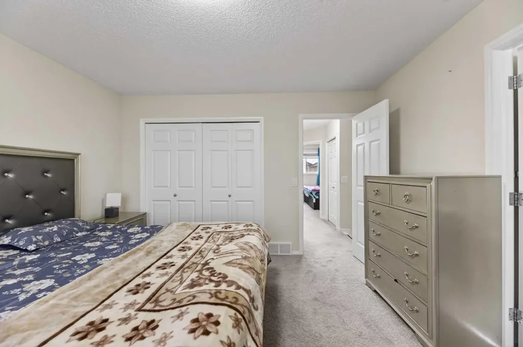 8474 Saddleridge Drive NE Calgary AB T3J5H8