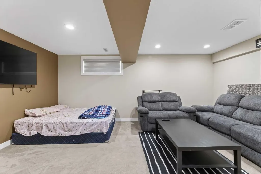 8474 Saddleridge Drive NE Calgary AB T3J5H8