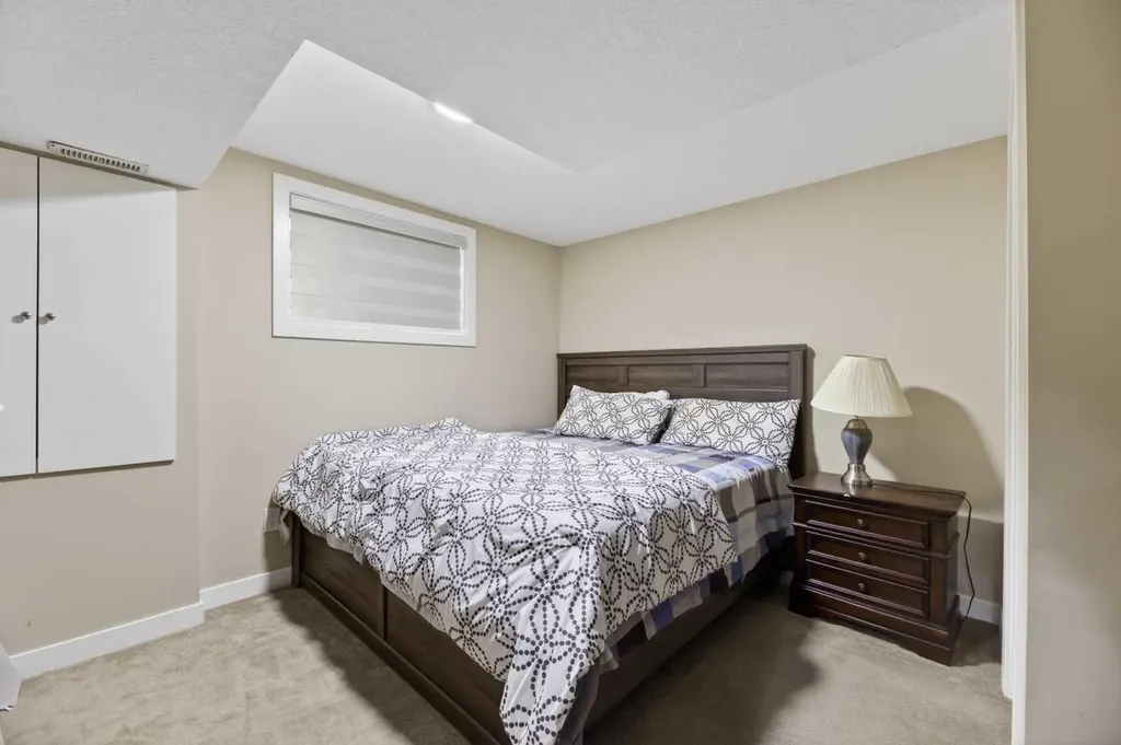 8474 Saddleridge Drive NE Calgary AB T3J5H8