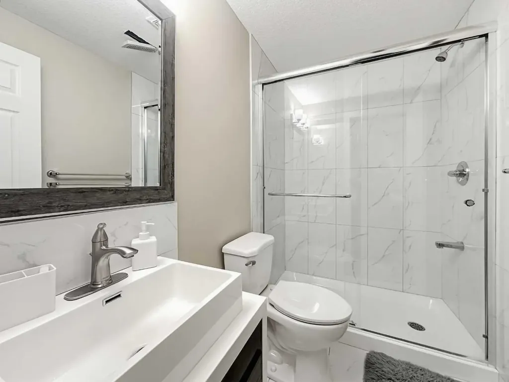 8474 Saddleridge Drive NE Calgary AB T3J5H8