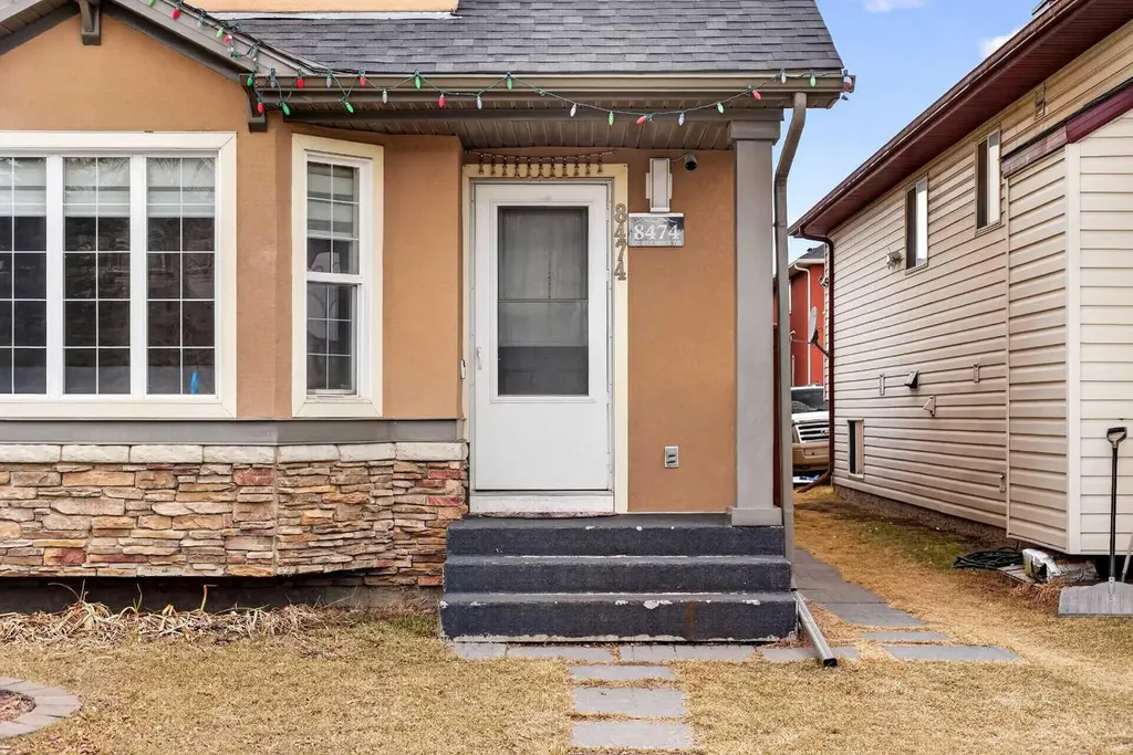 8474 Saddleridge Drive NE Calgary AB T3J5H8