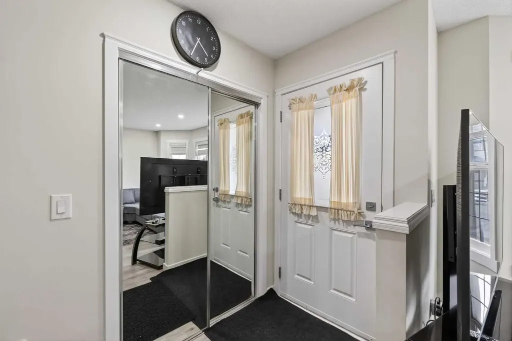 8474 Saddleridge Drive NE Calgary AB T3J5H8