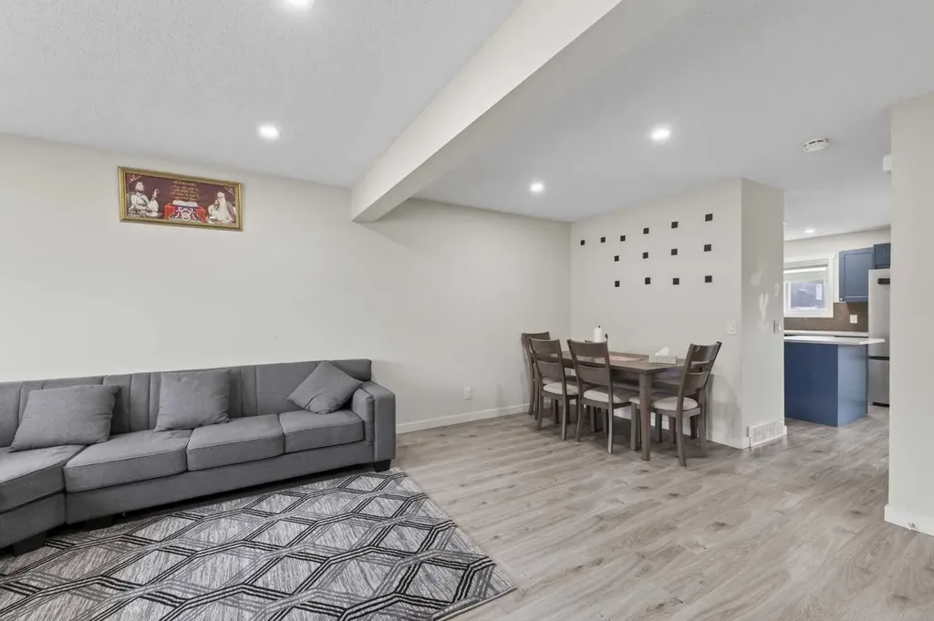8474 Saddleridge Drive NE Calgary AB T3J5H8