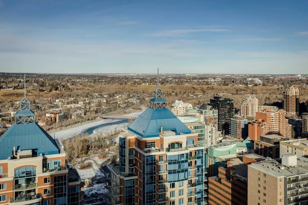 930 6 Avenue SW Calgary AB T2P1J3